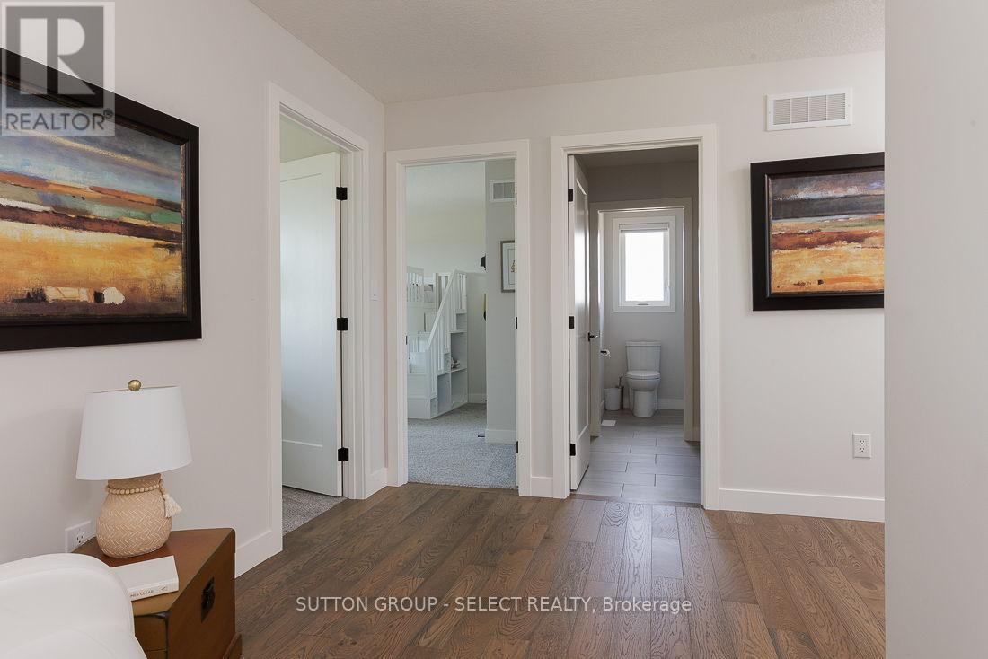 2538 Buroak Drive, London North, Ontario  N6G 3X7 - Photo 20 - X13756456