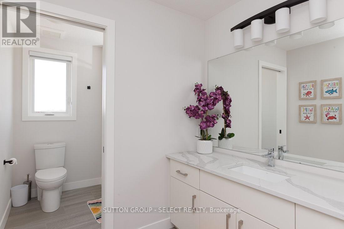 2538 Buroak Drive, London North, Ontario  N6G 3X7 - Photo 24 - X13756456