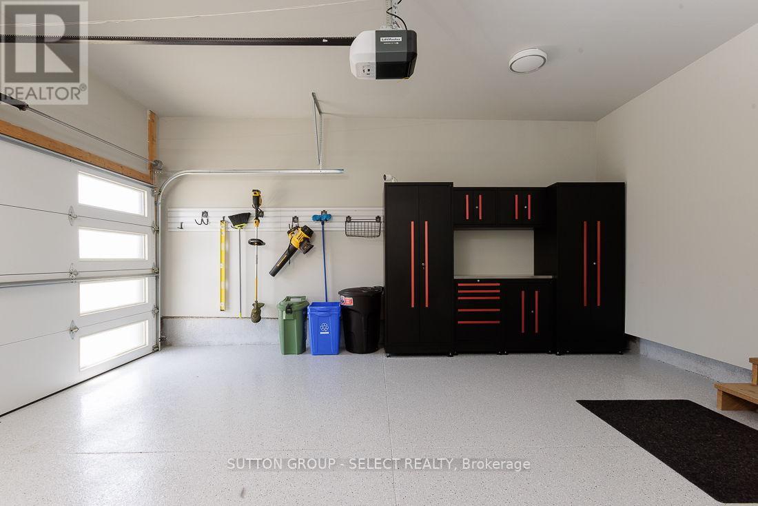 2538 Buroak Drive, London North, Ontario  N6G 3X7 - Photo 34 - X13756456
