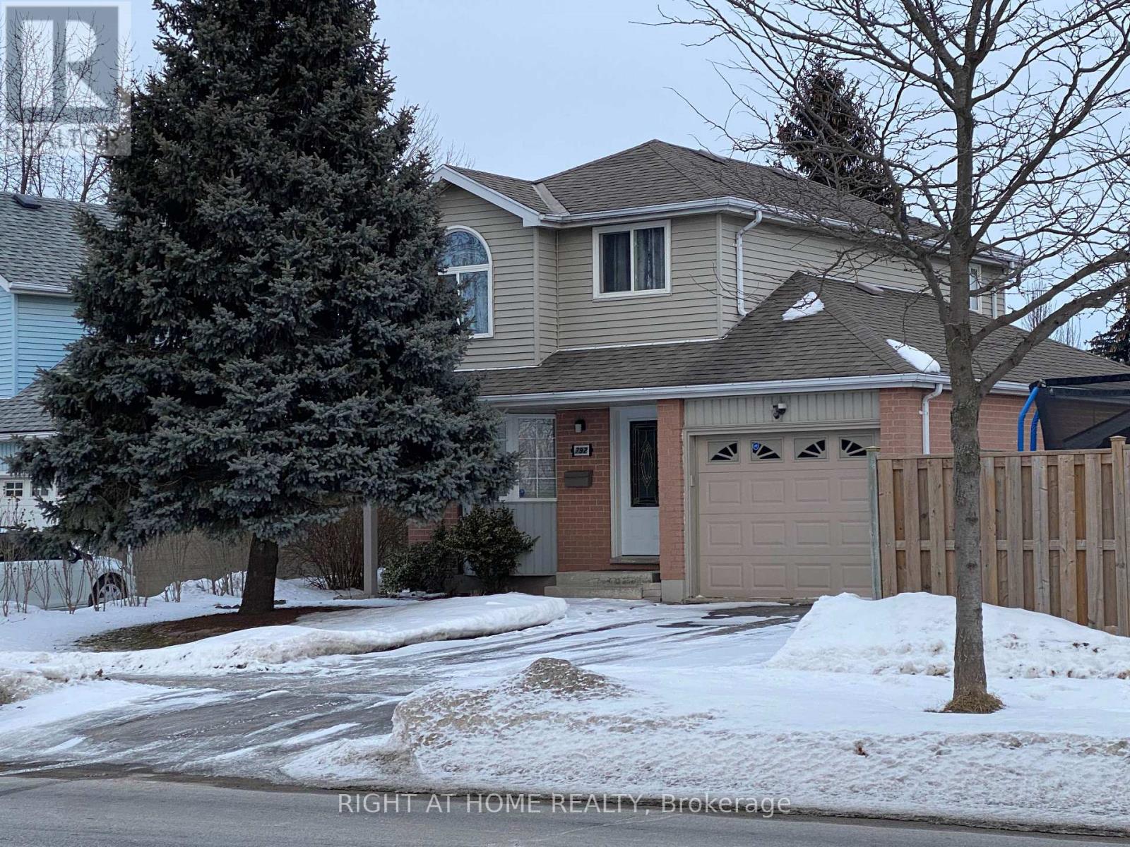 792 HOMEVIEW ROAD, London South, Ontario