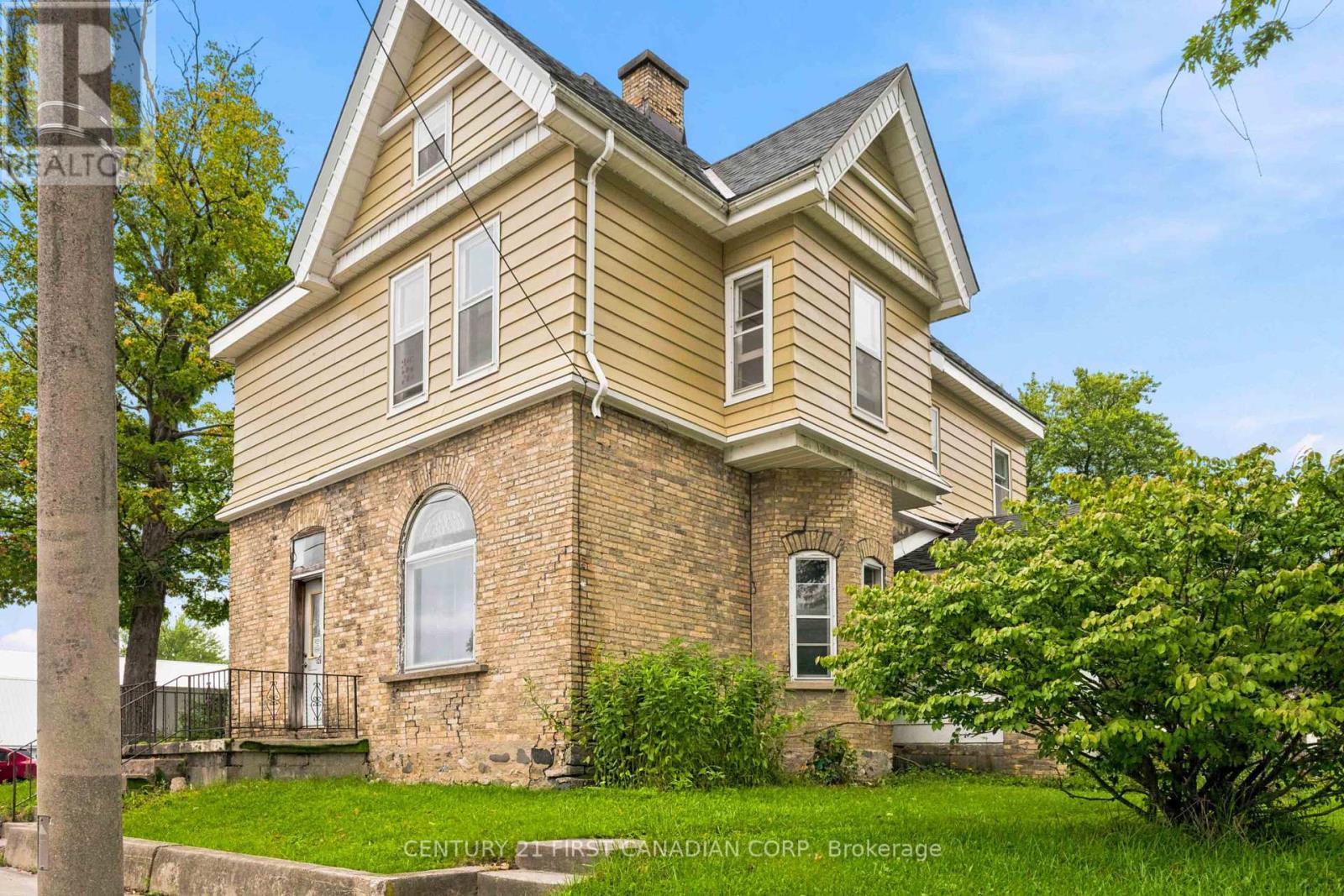 128 Main Street, Lucan Biddulph, Ontario  N0M 2J0 - Photo 7 - X13756542