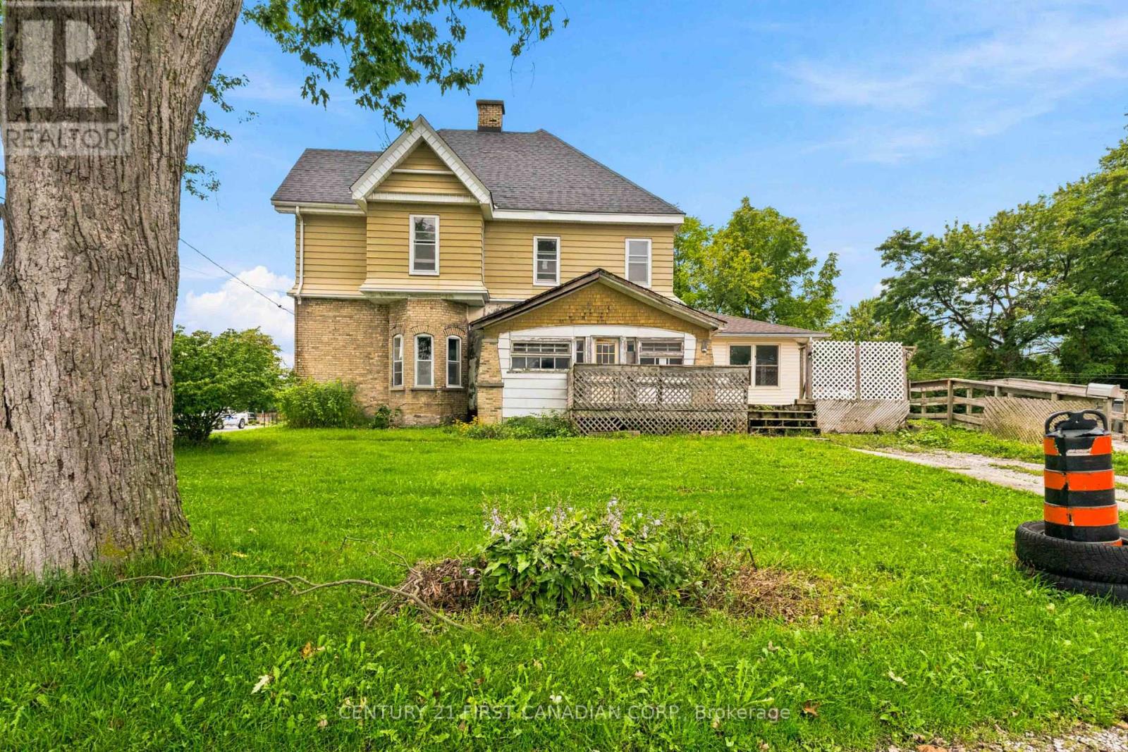 128 Main Street, Lucan Biddulph, Ontario  N0M 2J0 - Photo 9 - X13756542