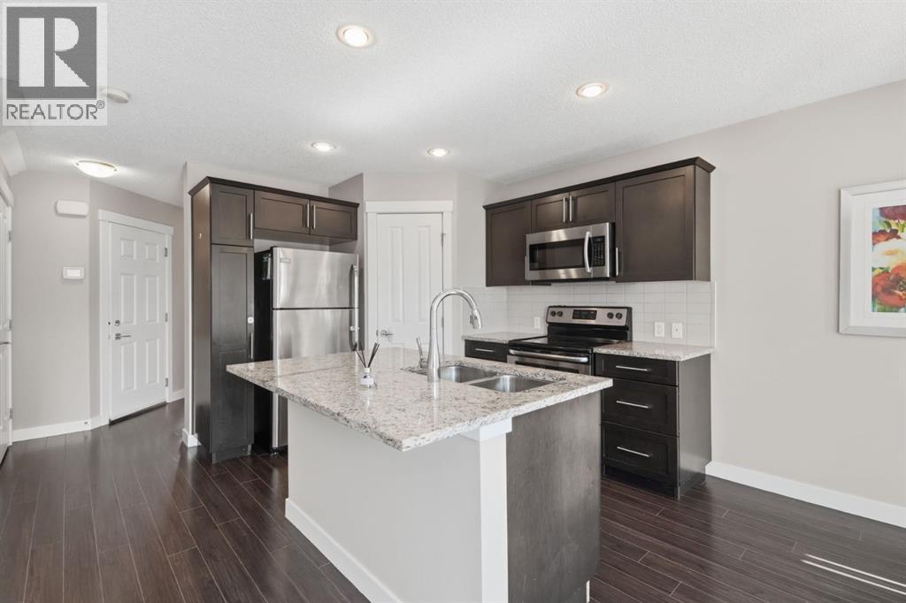 79 Sunrise View, Cochrane, Alberta  T4C 0M8 - Photo 10 - A2342497