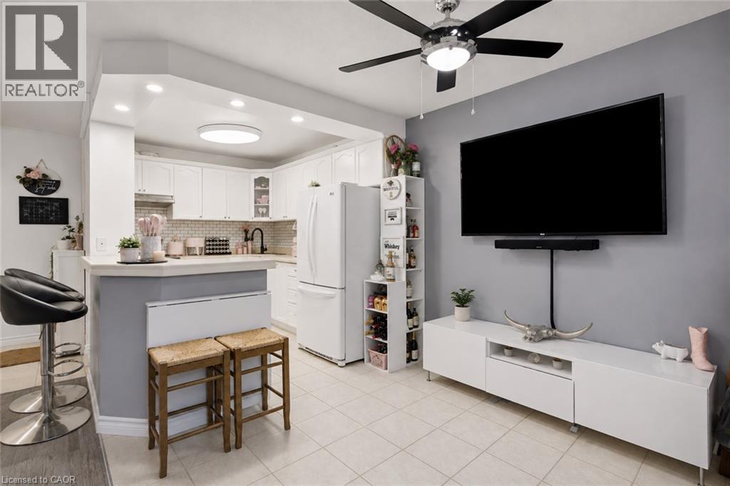 264 Oakdale Avenue Unit# 308, St. Catharines, Ontario  L2P 2K4 - Photo 5 - 40860903