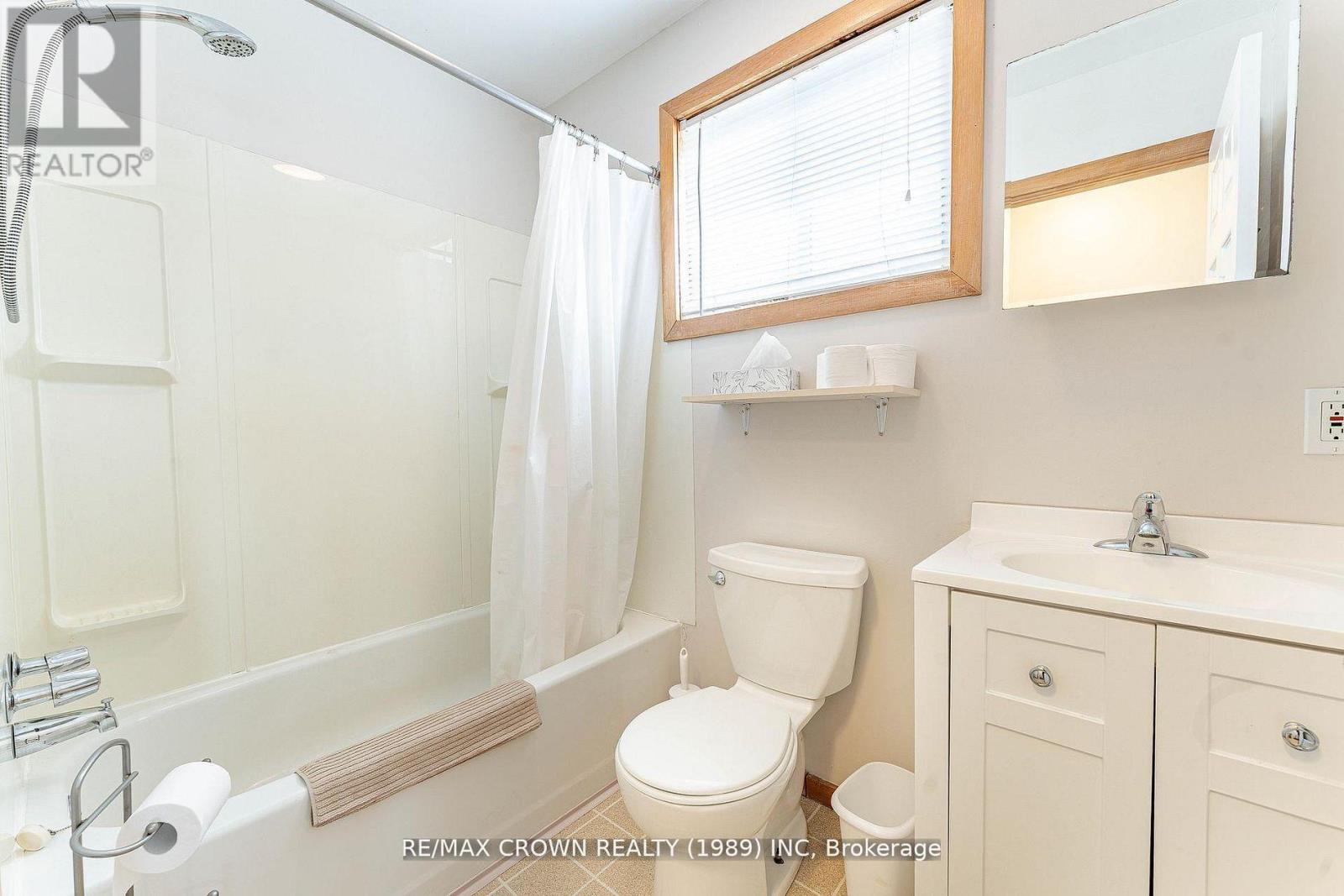 102 North Star Drive, Bonfield, Ontario  P0H 1E0 - Photo 18 - X13756326