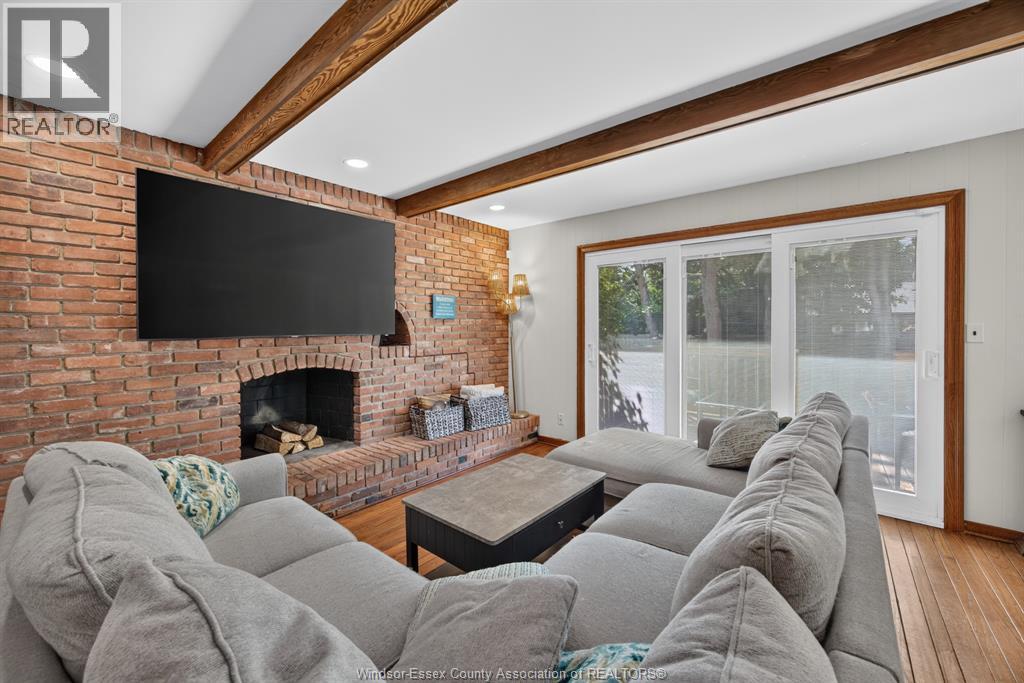 2477 Mark Avenue, Windsor, Ontario  N9E 2W2 - Photo 12 - 26021922