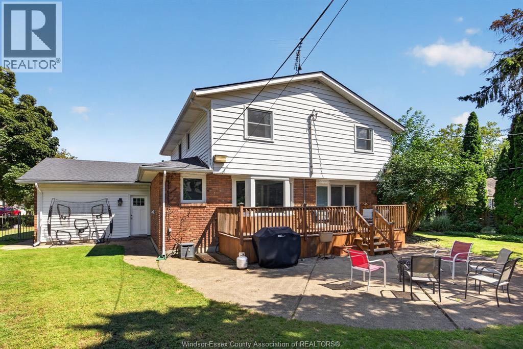 2477 Mark Avenue, Windsor, Ontario  N9E 2W2 - Photo 38 - 26021922