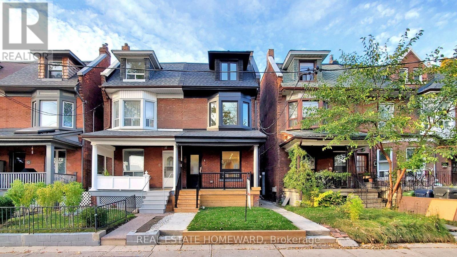 6 Halton Street, Toronto, Ontario  M6J 1R3 - Photo 1 - C13756338