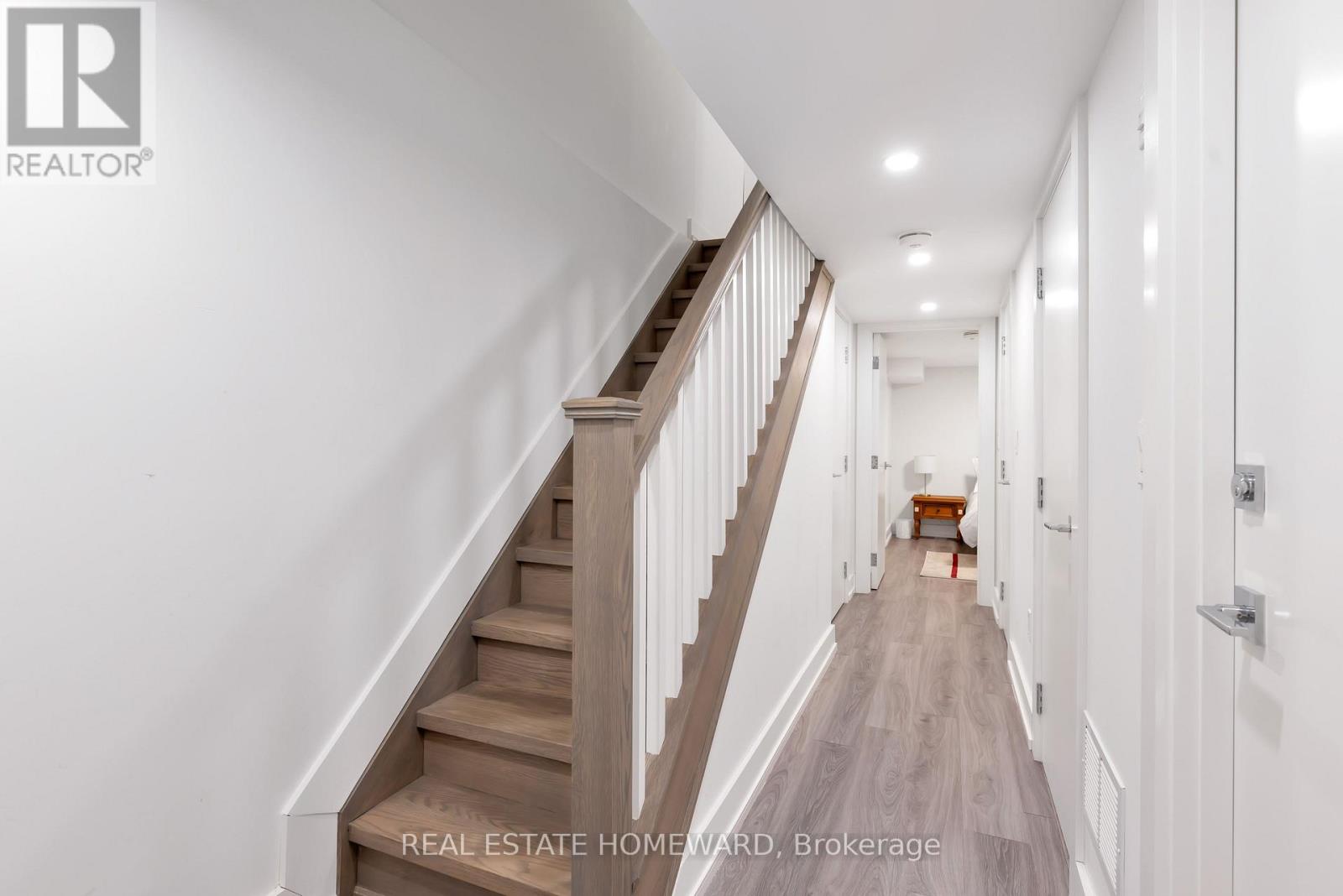 6 Halton Street, Toronto, Ontario  M6J 1R3 - Photo 16 - C13756338