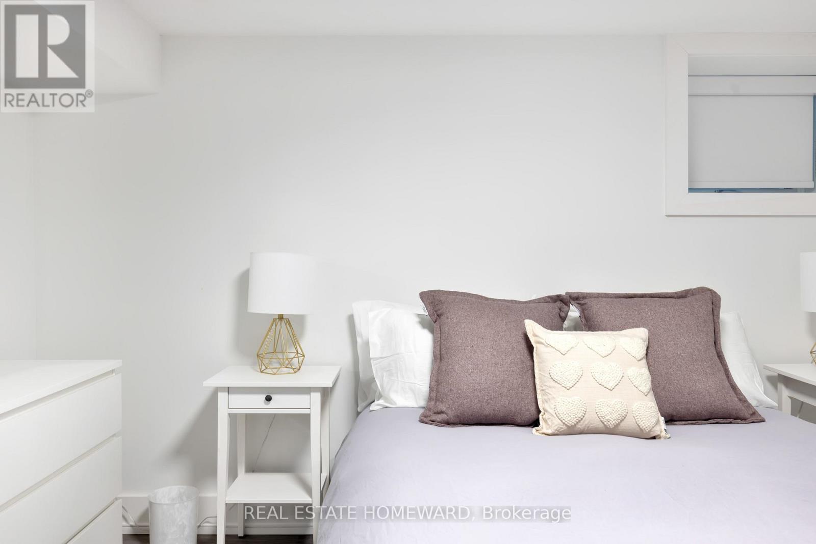 6 Halton Street, Toronto, Ontario  M6J 1R3 - Photo 27 - C13756338
