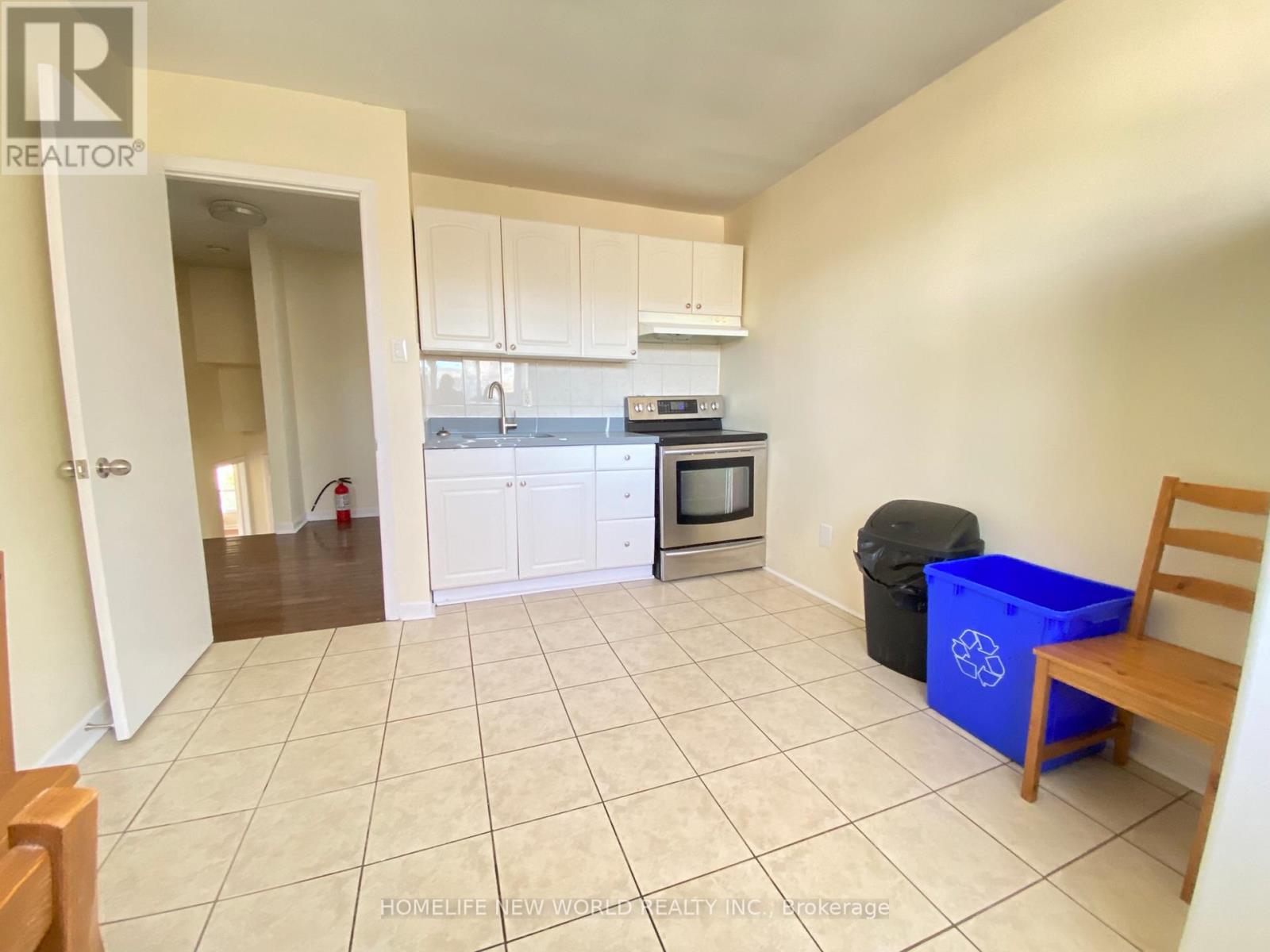 290 Sheppard Avenue W, Toronto, Ontario  M2N 1N5 - Photo 14 - C13756372