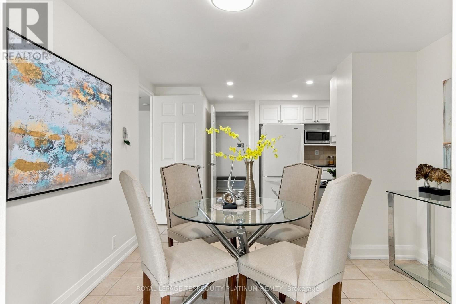 802 - 1 Concorde Place, Toronto, Ontario  M3C 3K6 - Photo 16 - C13756412