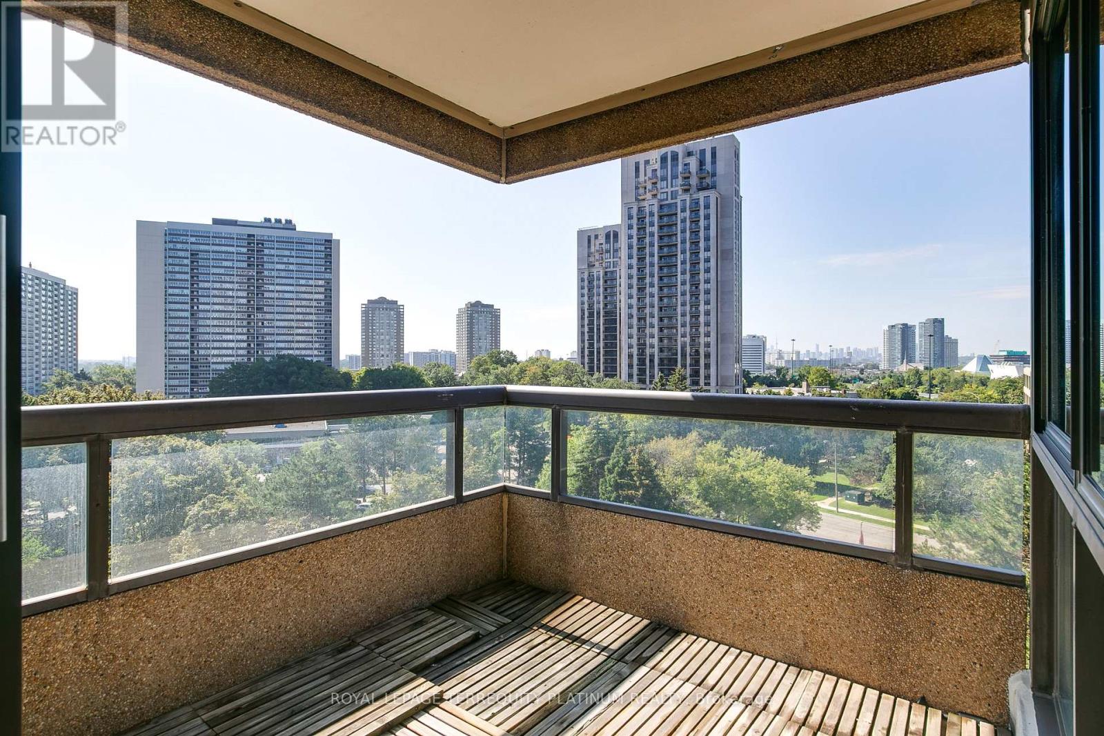 802 - 1 Concorde Place, Toronto, Ontario  M3C 3K6 - Photo 23 - C13756412