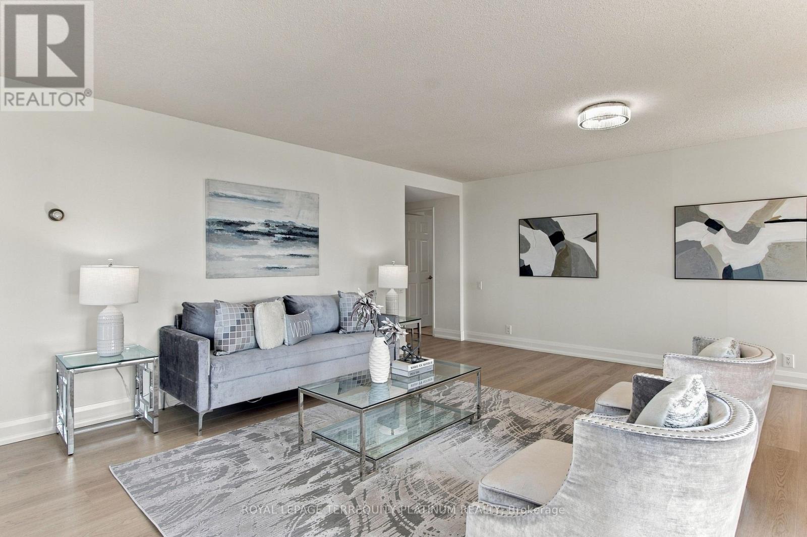 802 - 1 Concorde Place, Toronto, Ontario  M3C 3K6 - Photo 6 - C13756412