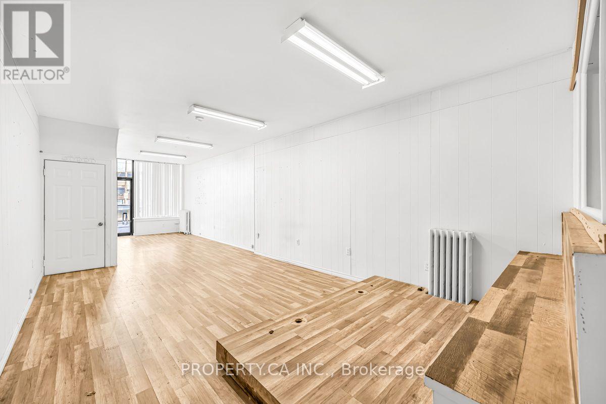 628 Vaughan Road, Toronto, Ontario  M6E 2Y3 - Photo 2 - C13756418