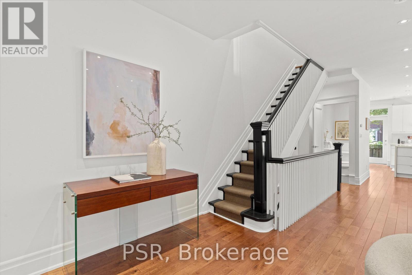 16 Mackenzie Crescent, Toronto, Ontario  M6J 1T1 - Photo 20 - C13756444