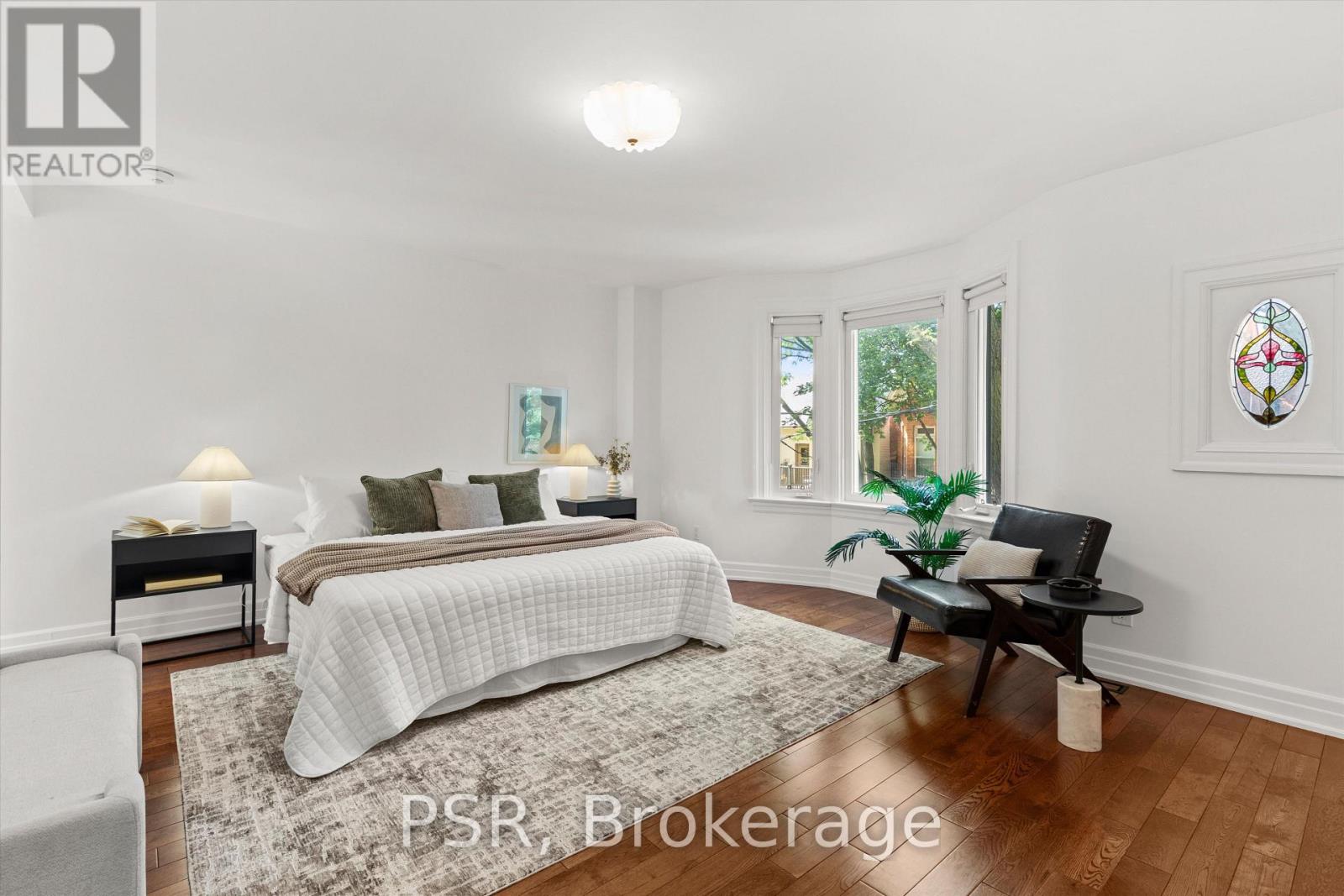 16 Mackenzie Crescent, Toronto, Ontario  M6J 1T1 - Photo 22 - C13756444
