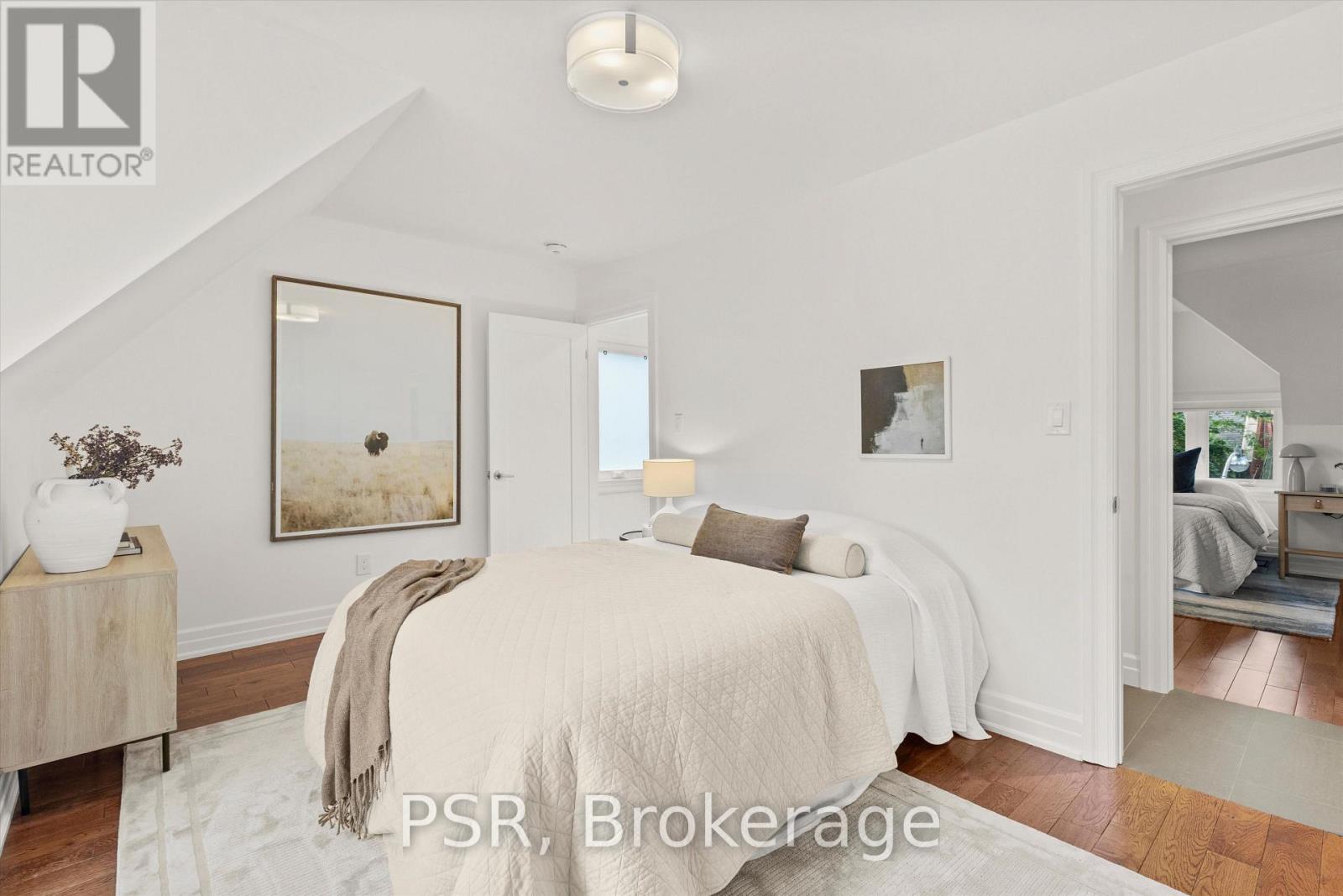 16 Mackenzie Crescent, Toronto, Ontario  M6J 1T1 - Photo 36 - C13756444