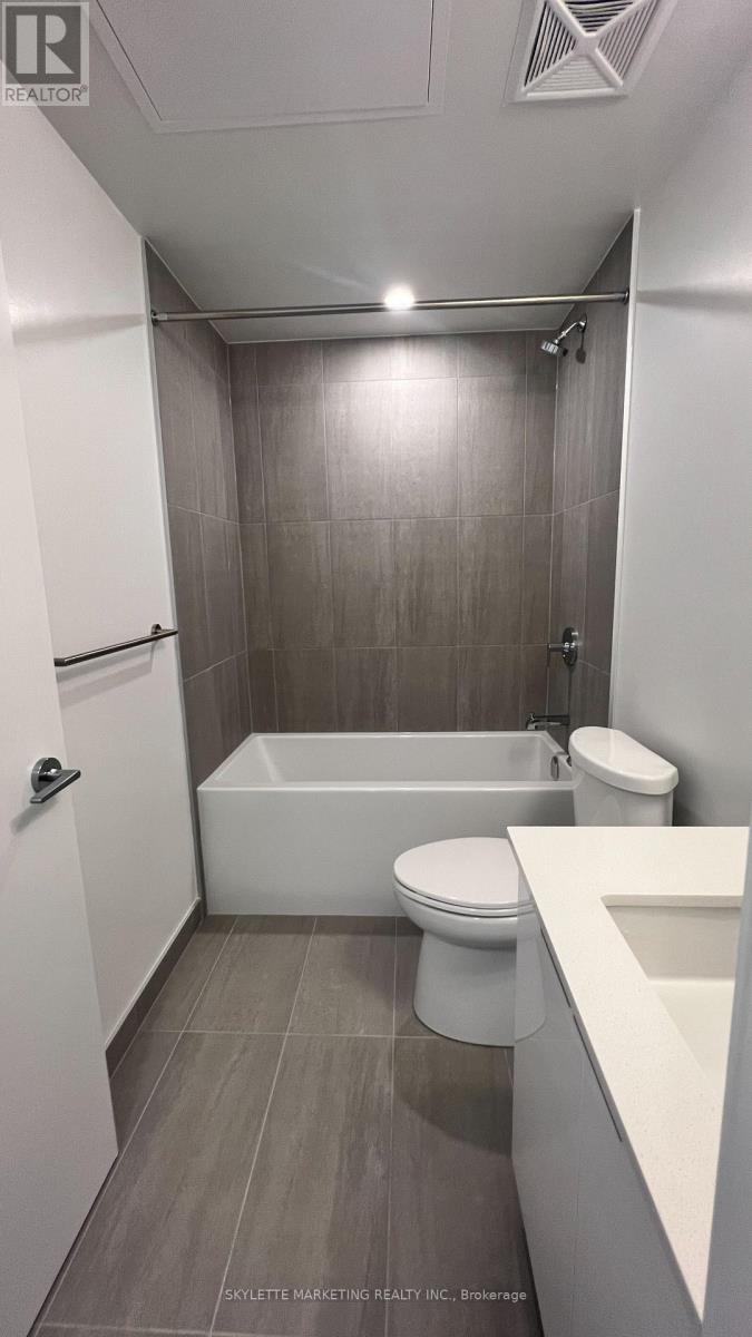 3801 - 357 King Street W, Toronto, Ontario  M5V 0S7 - Photo 23 - C13756480