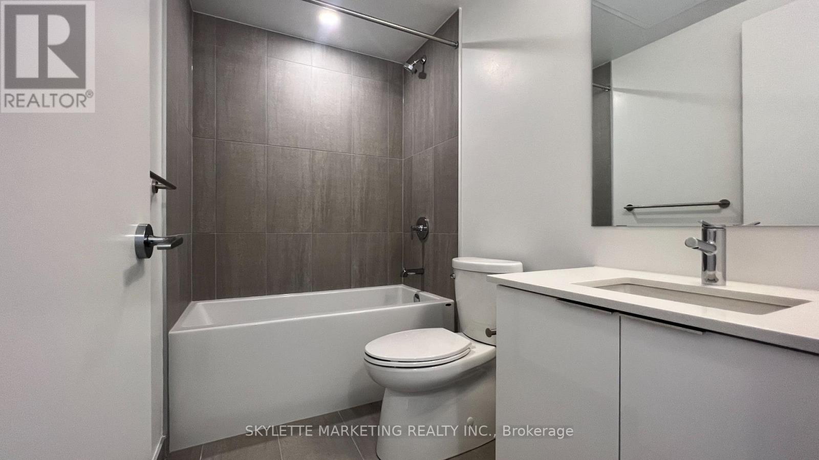 3801 - 357 King Street W, Toronto, Ontario  M5V 0S7 - Photo 27 - C13756480
