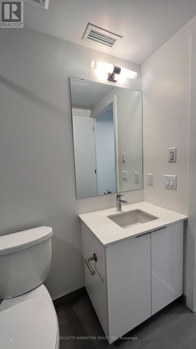 3801 - 357 King Street W, Toronto, Ontario  M5V 0S7 - Photo 31 - C13756480