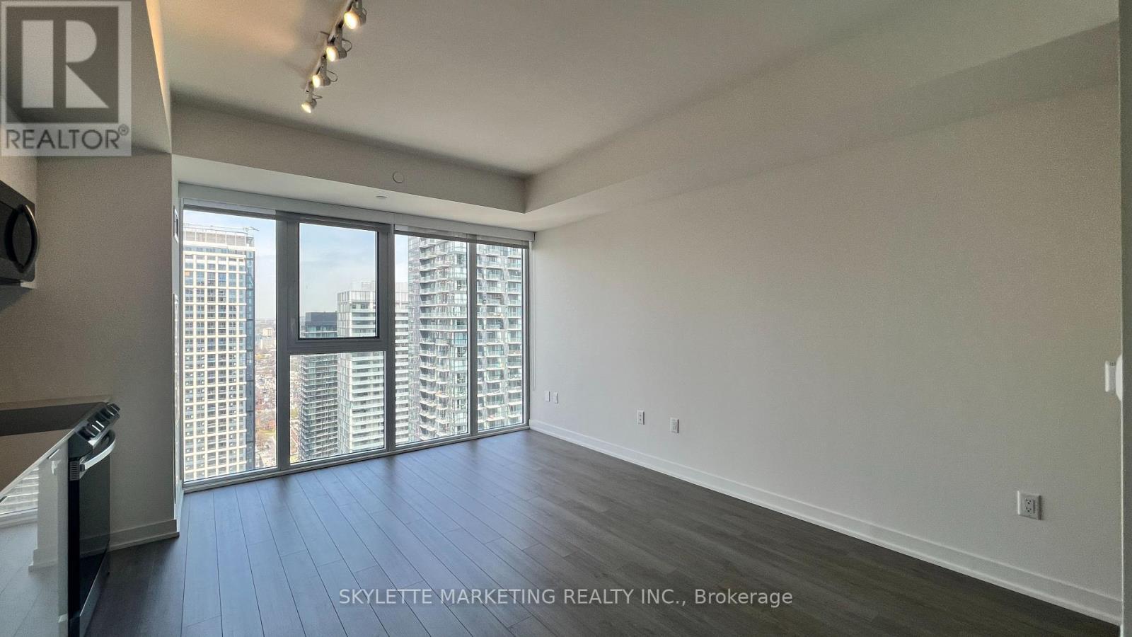 3801 - 357 King Street W, Toronto, Ontario  M5V 0S7 - Photo 4 - C13756480