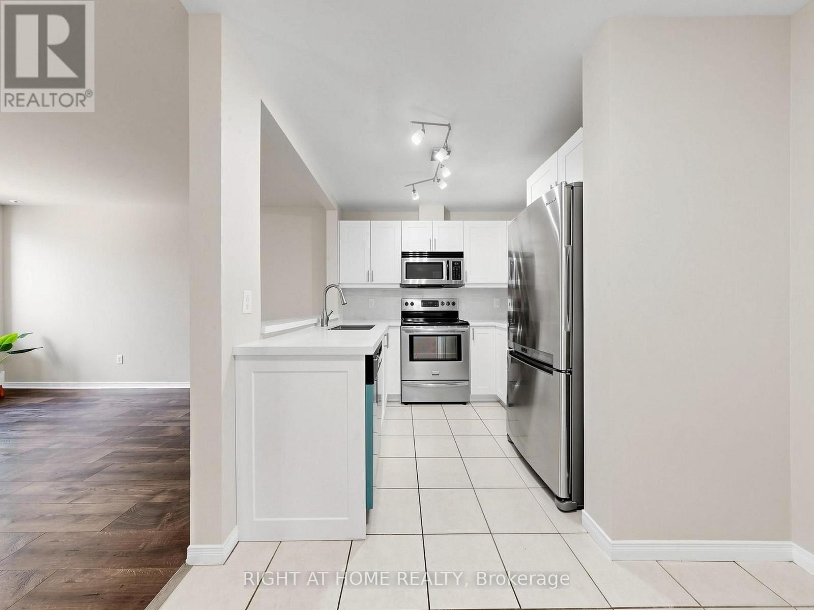A50 - 108 Finch Avenue W, Toronto, Ontario  M2N 6W6 - Photo 15 - C13756502