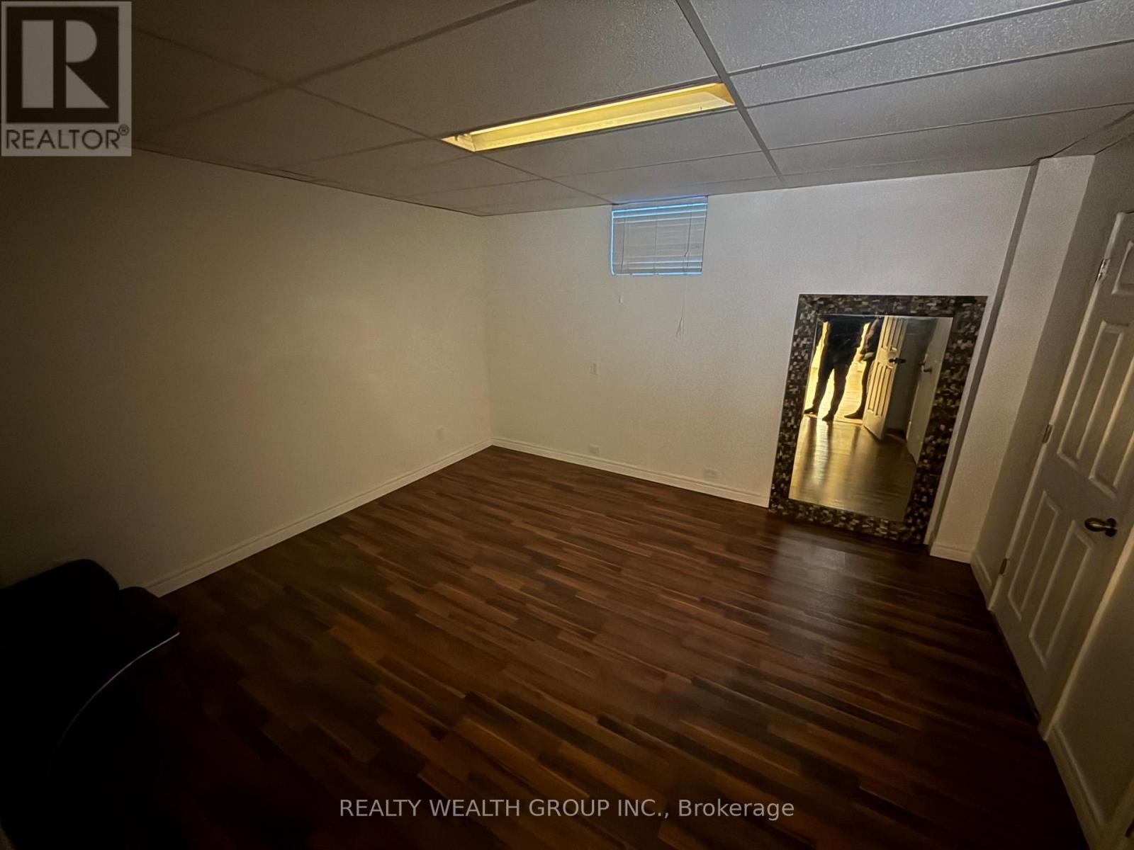 Bsmt - 82 Elvaston Drive, Toronto, Ontario  M4A 1N6 - Photo 17 - C13756538