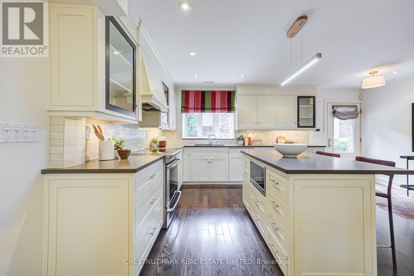4 - 76 Birch Avenue, Toronto, Ontario  M4V 1C8 - Photo 9 - C13756554