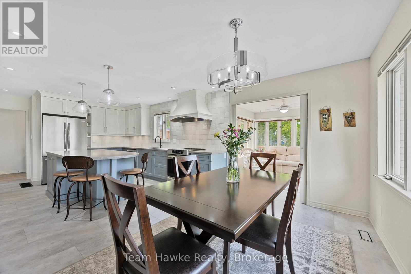 26 Jury Drive, Penetanguishene, Ontario  L9M 1G1 - Photo 12 - S13756260
