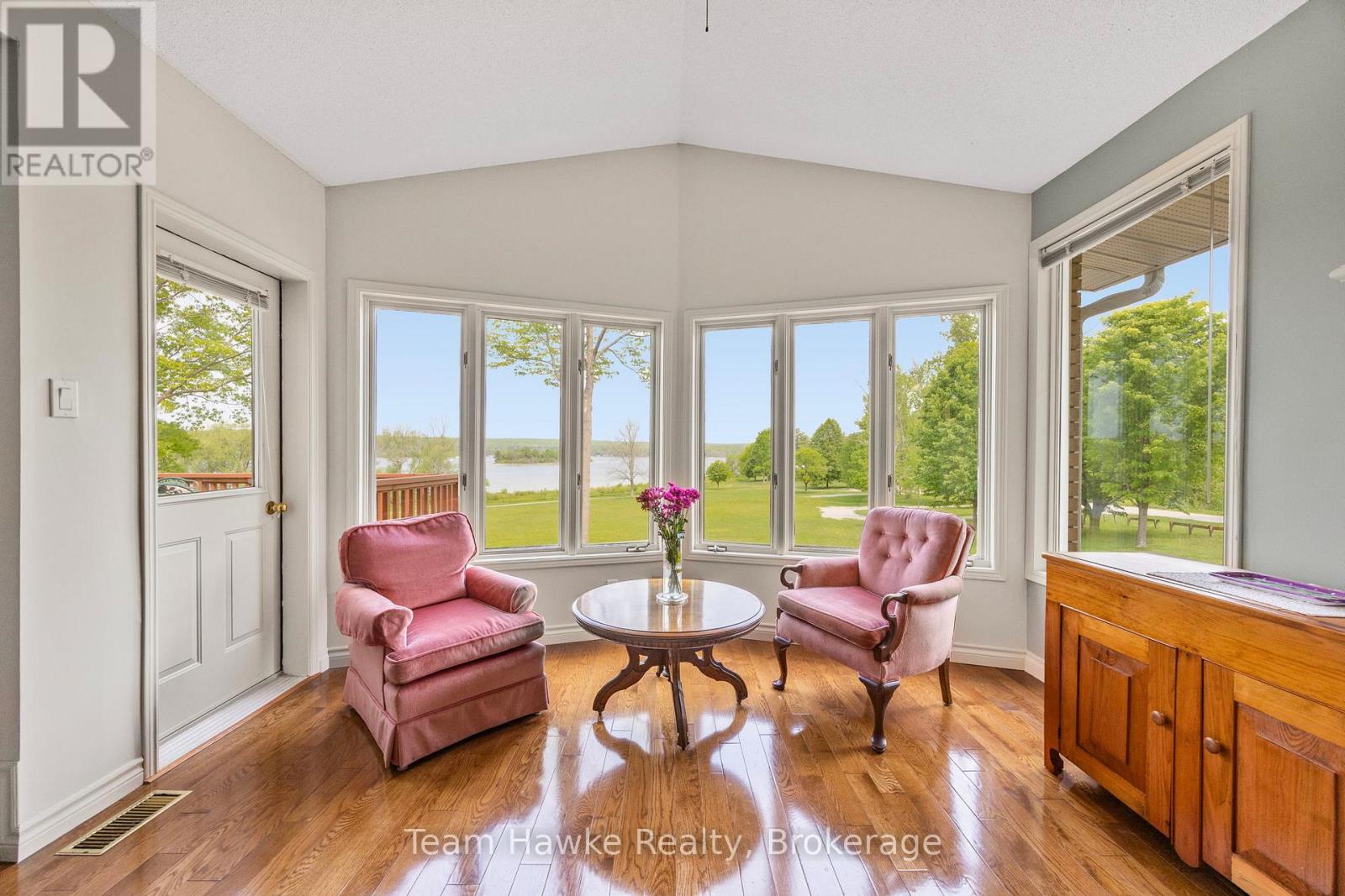 26 Jury Drive, Penetanguishene, Ontario  L9M 1G1 - Photo 8 - S13756260