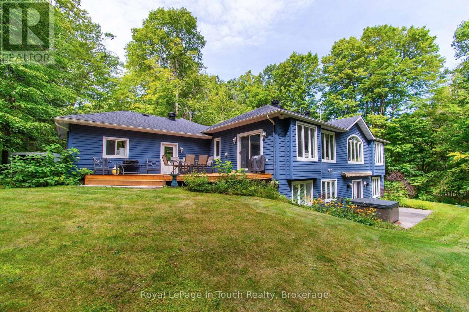 106 Copeland Creek Drive, Tiny, Ontario  L9M 0M2 - Photo 10 - S13756396