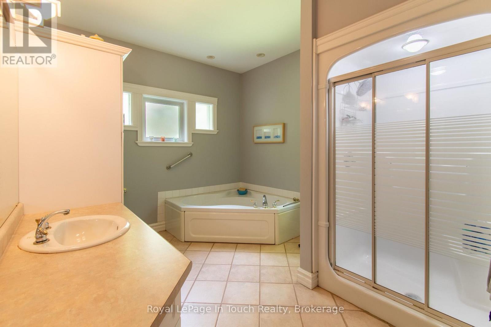 106 Copeland Creek Drive, Tiny, Ontario  L9M 0M2 - Photo 28 - S13756396
