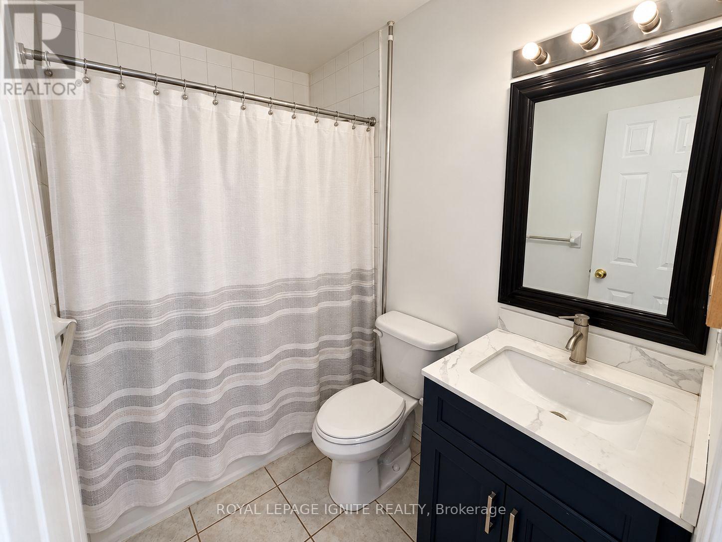 15 Mcgonigal Lane, Ajax, Ontario  L1T 4H1 - Photo 7 - E13756454