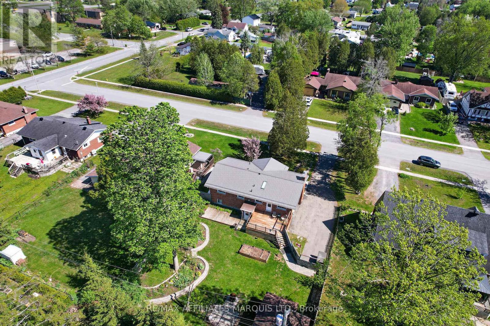 21 Spruce Street, South Stormont, Ontario  K0C 1M0 - Photo 45 - X13756276