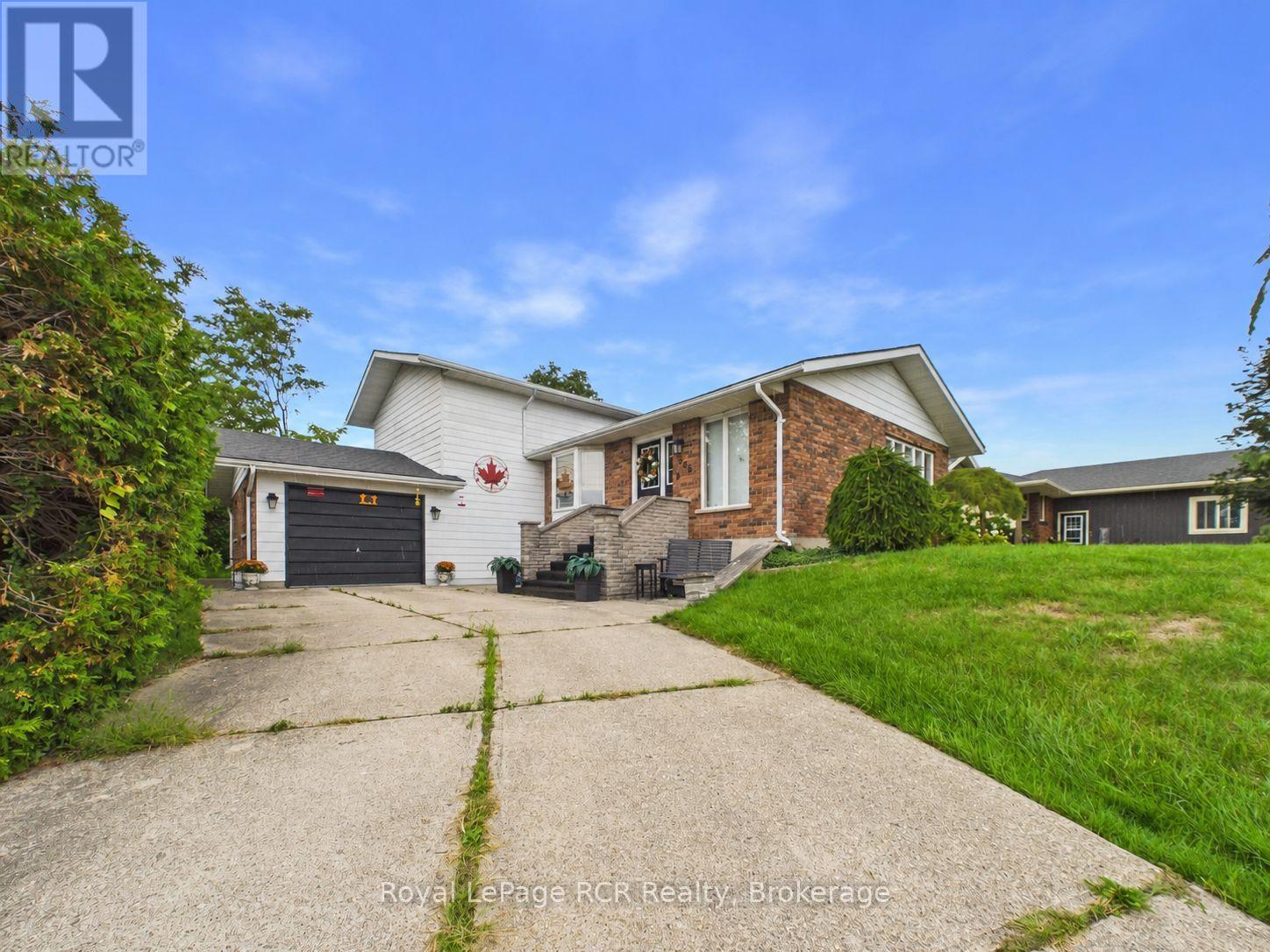 265 Diagonal Road, North Huron (Wingham), Ontario  N0G 2W0 - Photo 2 - X13756382