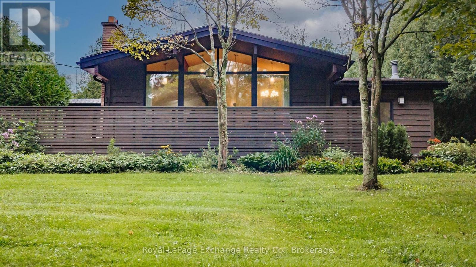 243 Victoria Street, Kincardine, Ontario  N0G 2T0 - Photo 2 - X13756384
