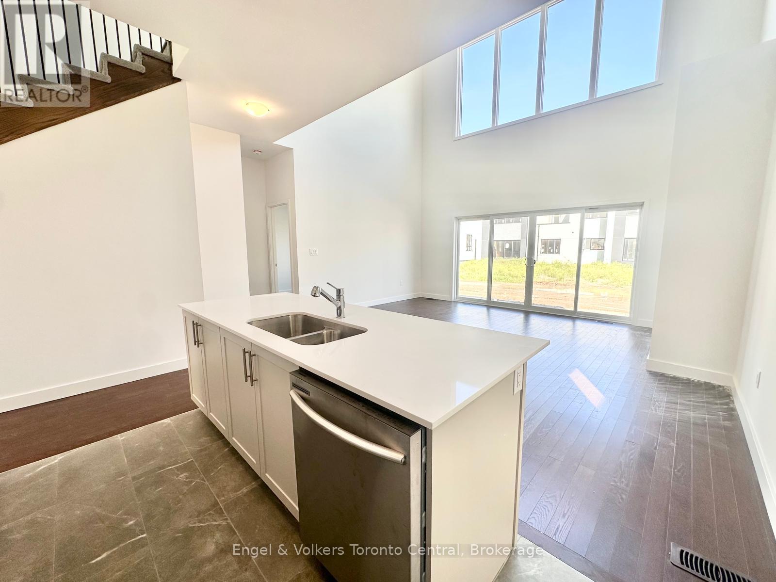 184 Stoneleigh Drive, Blue Mountains, Ontario  L9Y 5T9 - Photo 7 - X13756532