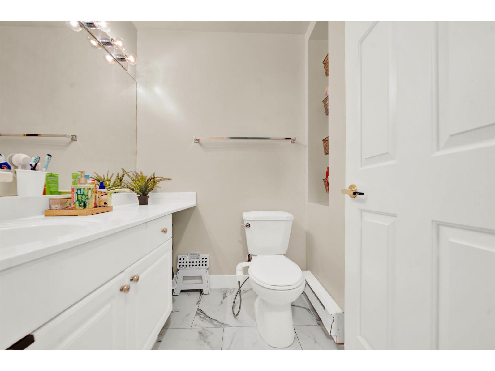 313 9763 140 Street, Surrey, British Columbia  V3T 4M4 - Photo 14 - R3162546