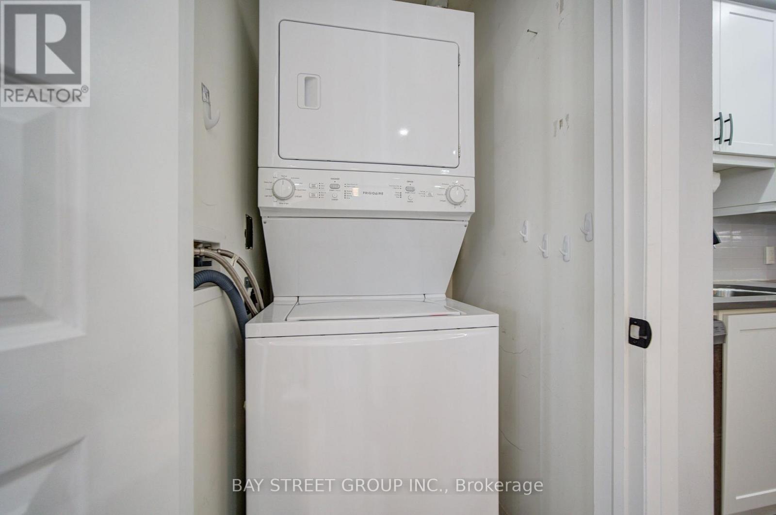 603 - 2 Adam Sellers Street, Markham, Ontario  L6B 1P2 - Photo 12 - N13756346