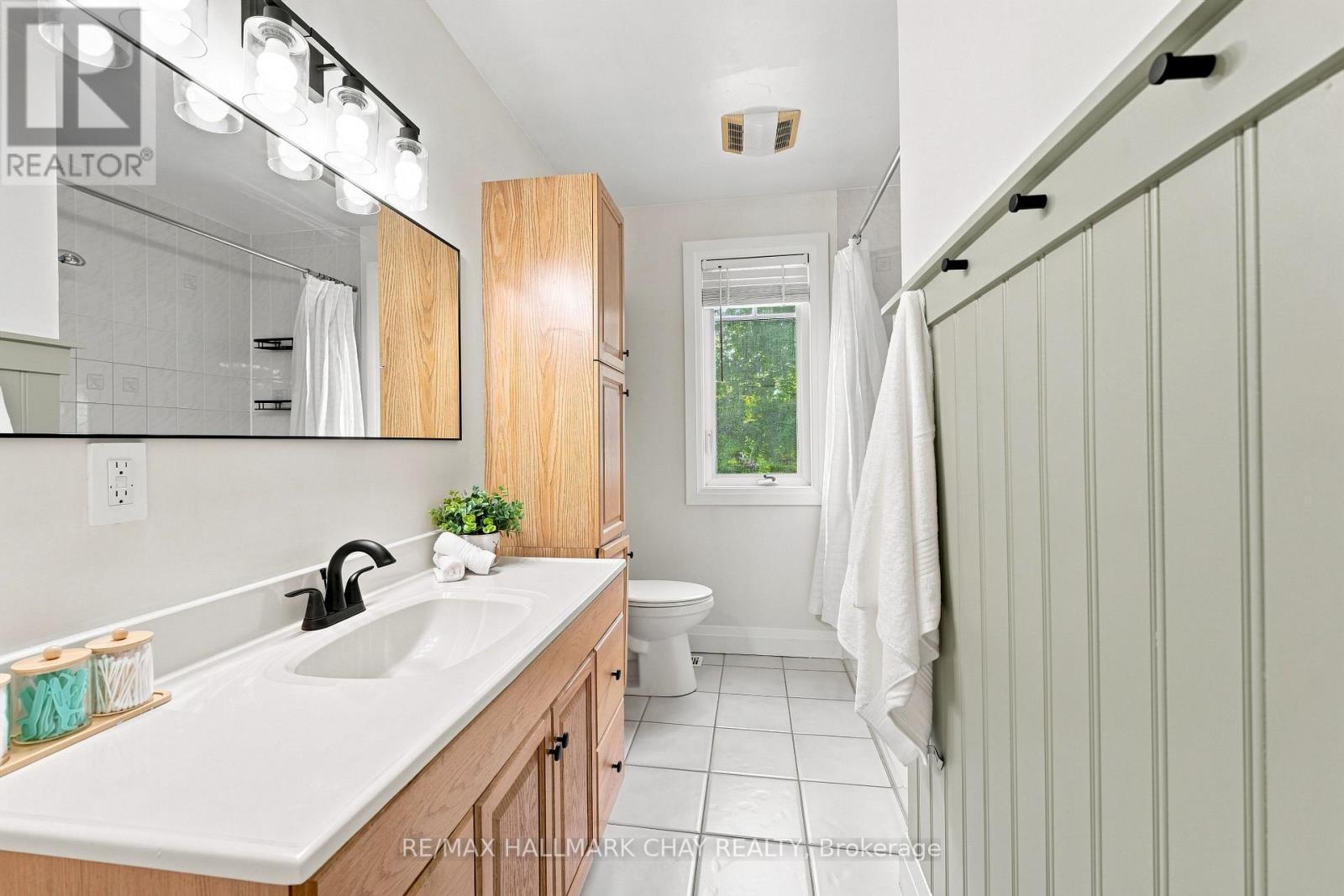 12 Larkdale Crescent, Essa, Ontario L0M 1B0 - Photo 14 - N13756392
