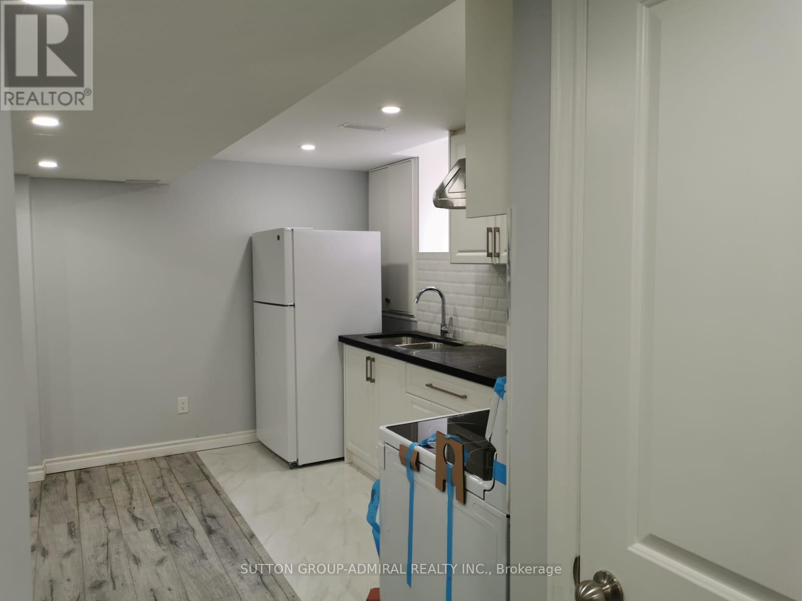 339 Brownridge Drive, Vaughan (Brownridge), Ontario  L4J 5X1 - Photo 4 - N13756508