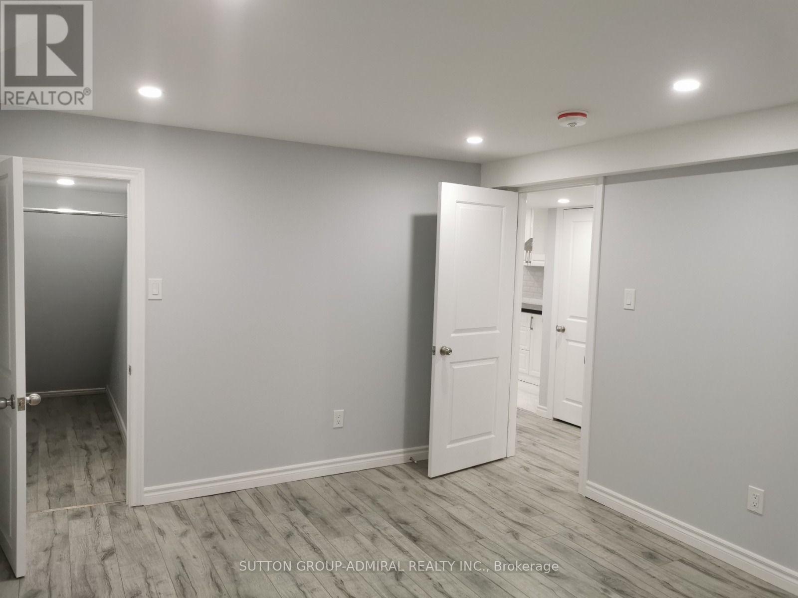 339 Brownridge Drive, Vaughan (Brownridge), Ontario  L4J 5X1 - Photo 7 - N13756508