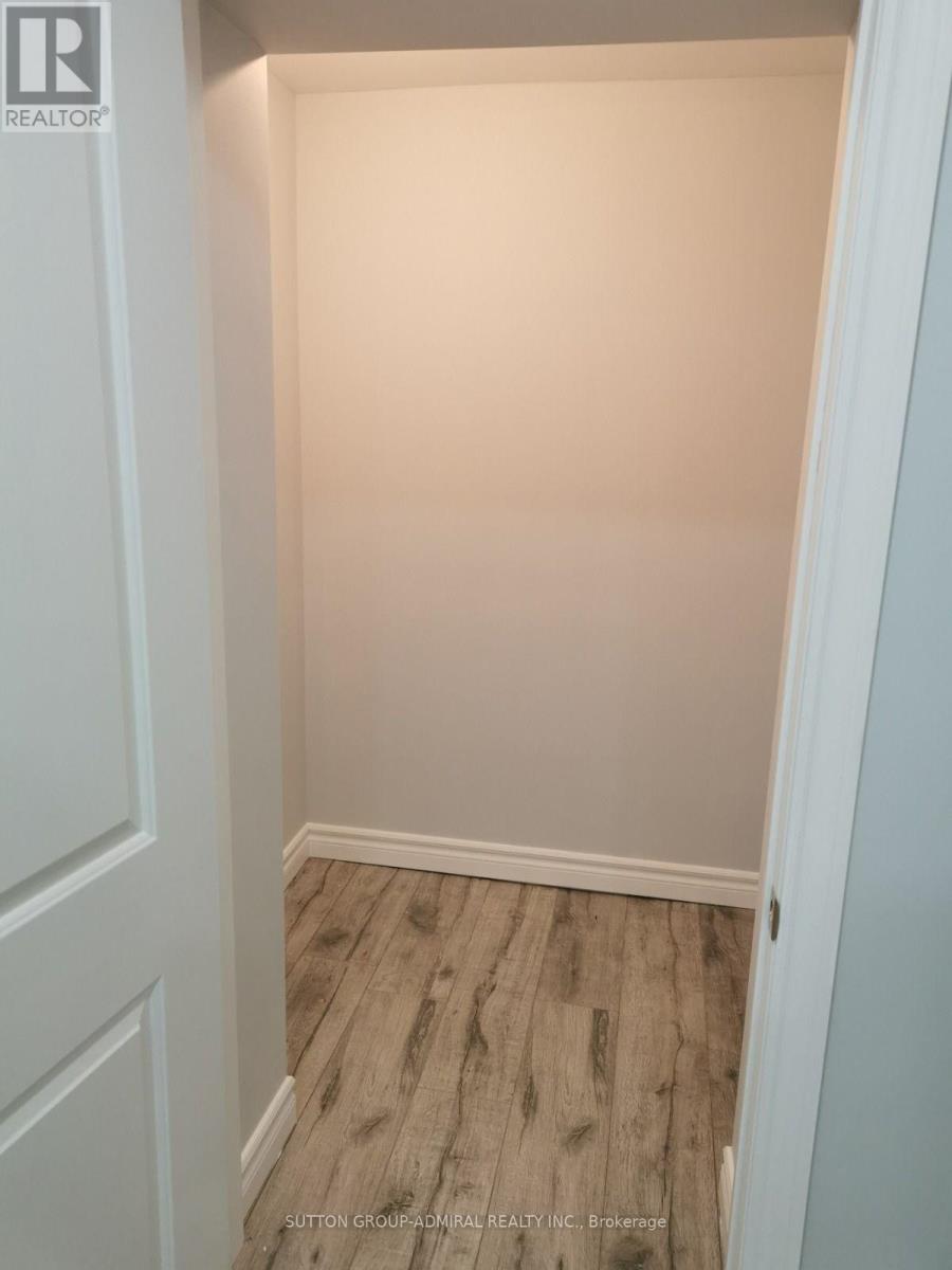 339 Brownridge Drive, Vaughan (Brownridge), Ontario  L4J 5X1 - Photo 8 - N13756508