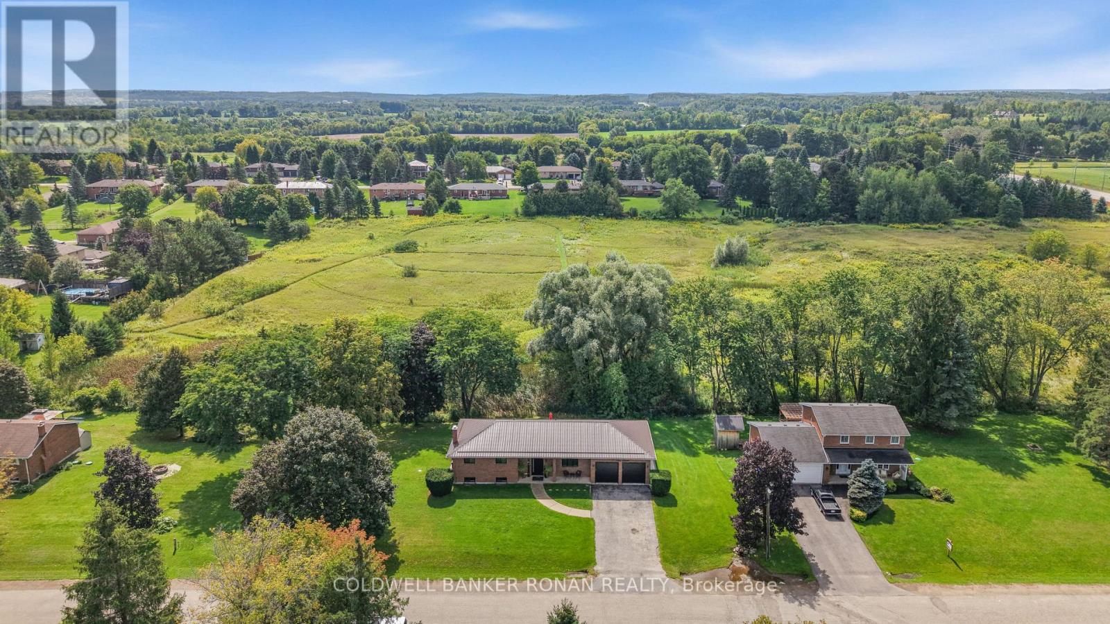 5 John Street, Adjala-Tosorontio, Ontario  L0G 1L0 - Photo 2 - N13756566