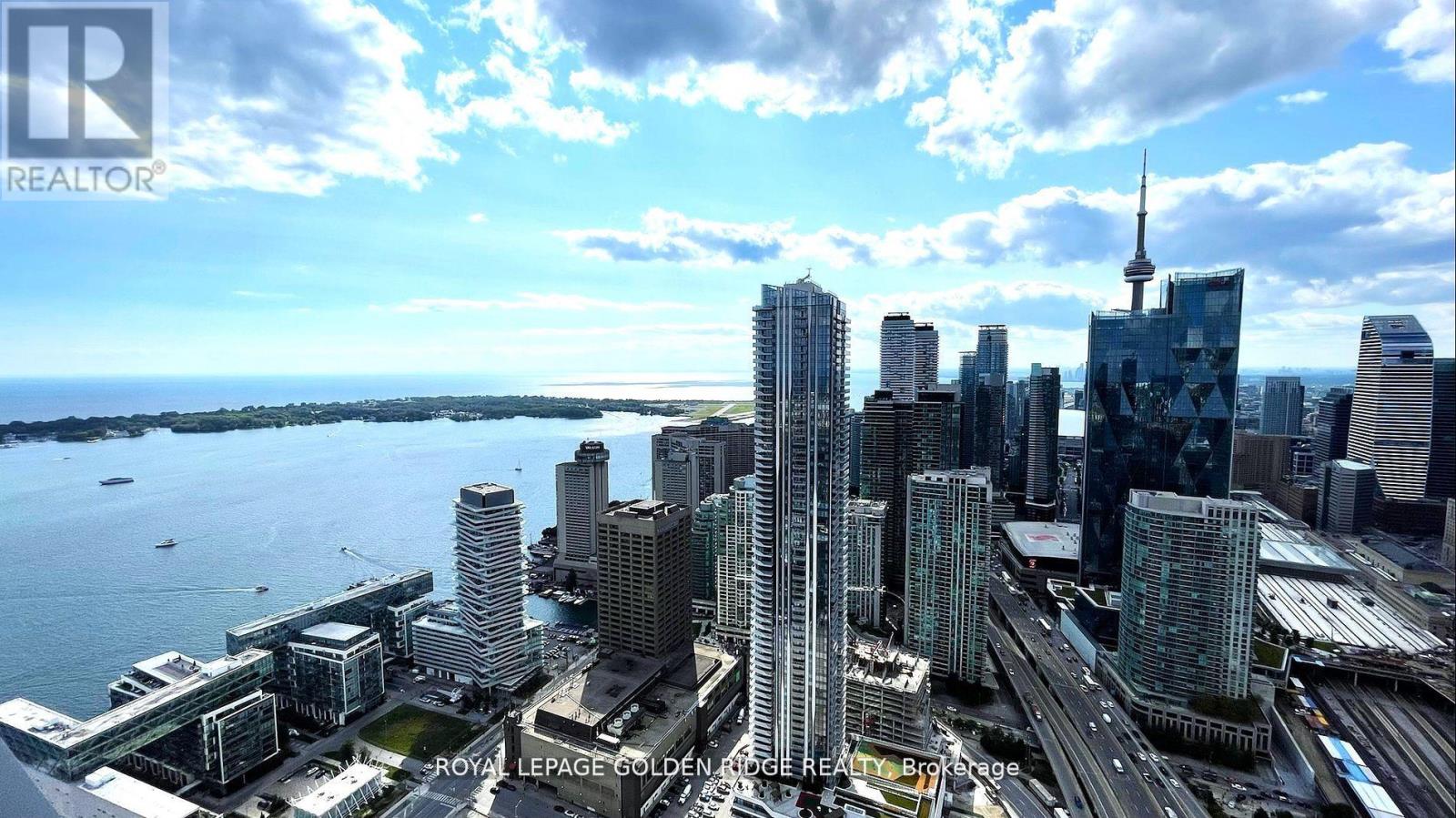 6812 - 55 COOPER STREET, Toronto, Ontario