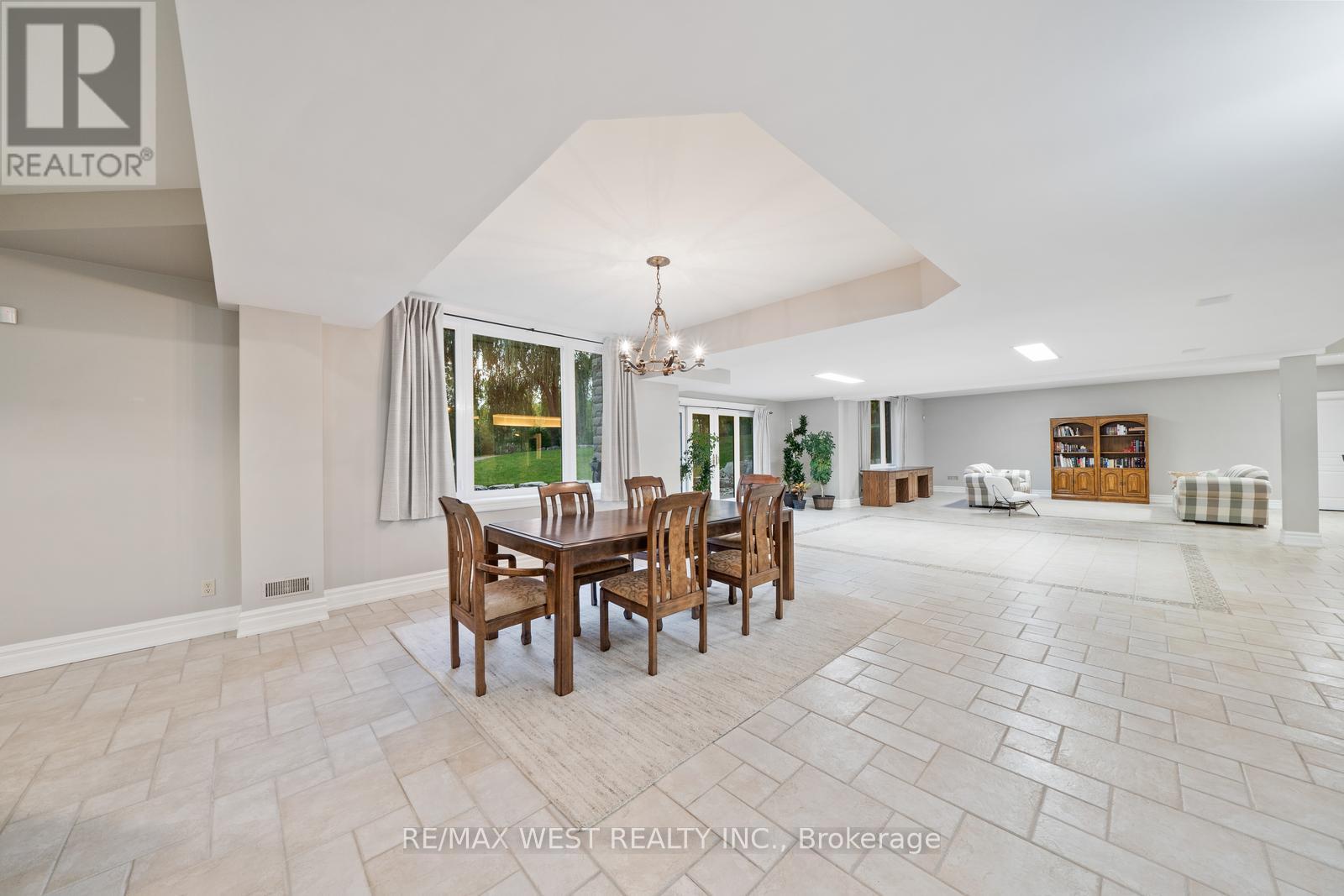 5775 Kirby Road, Vaughan, Ontario  L0J 1C0 - Photo 27 - N13752410