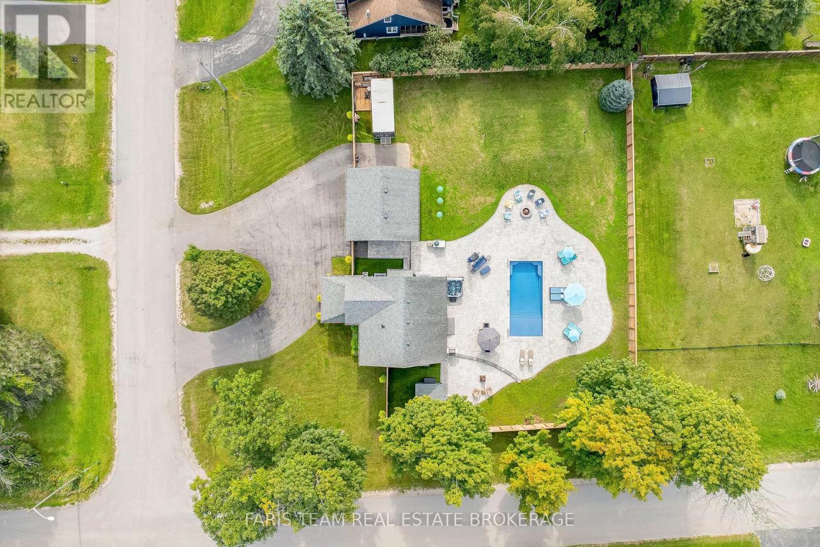 2 Agnes Street, Oro-Medonte, Ontario  L0K 1N0 - Photo 44 - S13756376