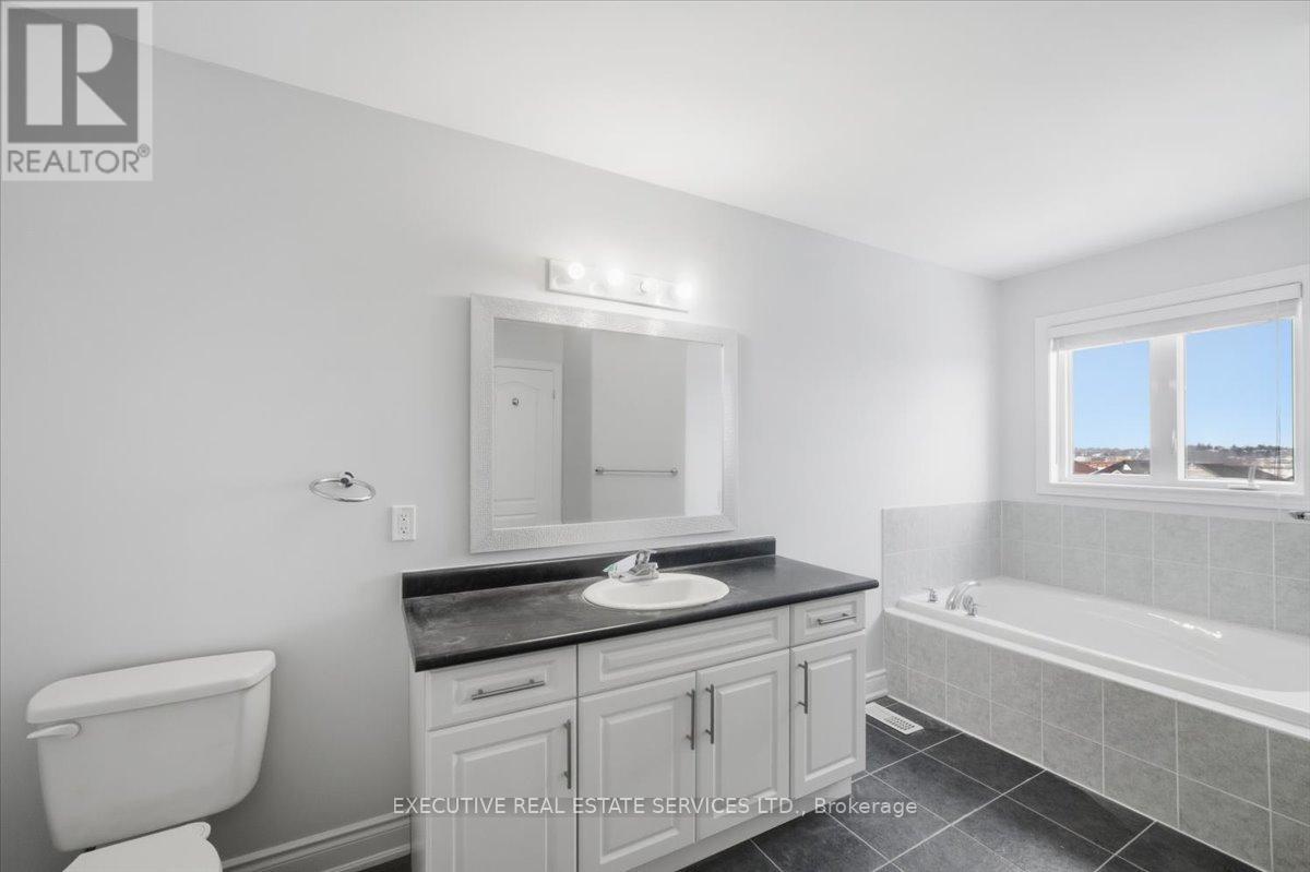 3063 Emperor Drive, Orillia, Ontario  L3V 0G4 - Photo 19 - S13756380