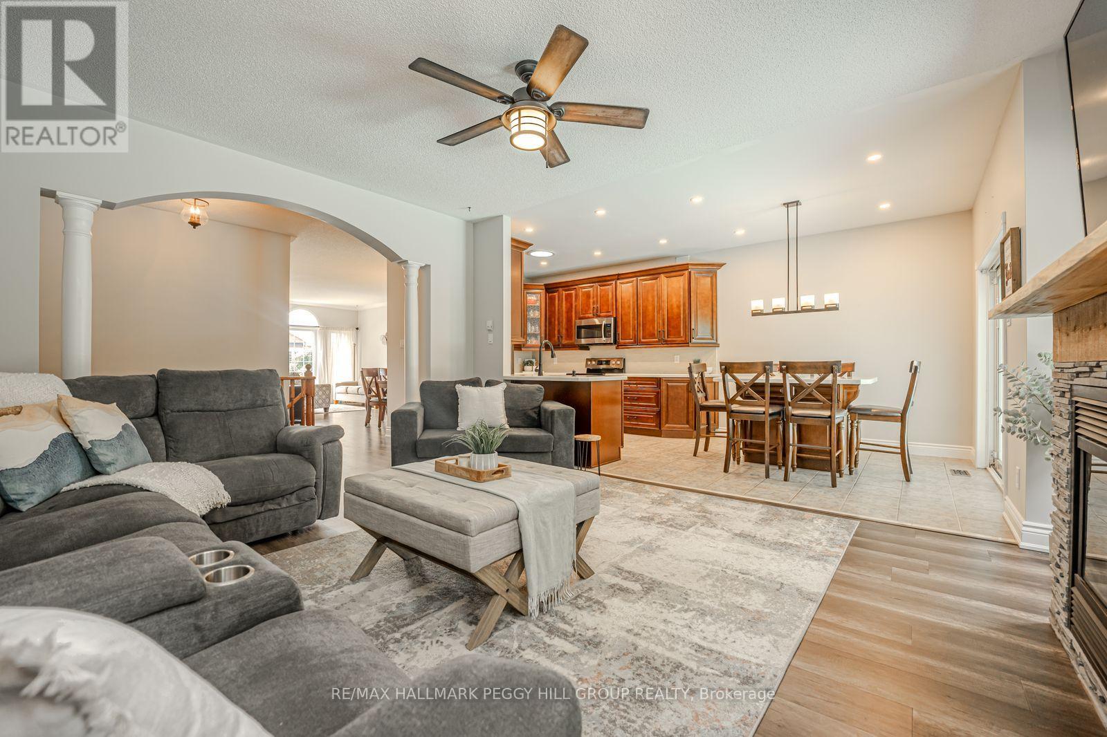 2 Purt Court, Barrie, Ontario  L4N 9K7 - Photo 8 - S13756576